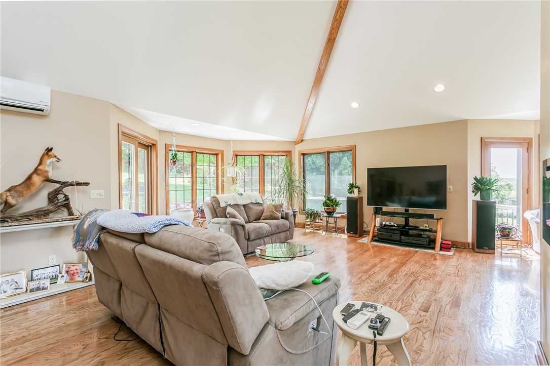 7685 Gregg Road Bristol, NY 14469 - Photo 10 of 50