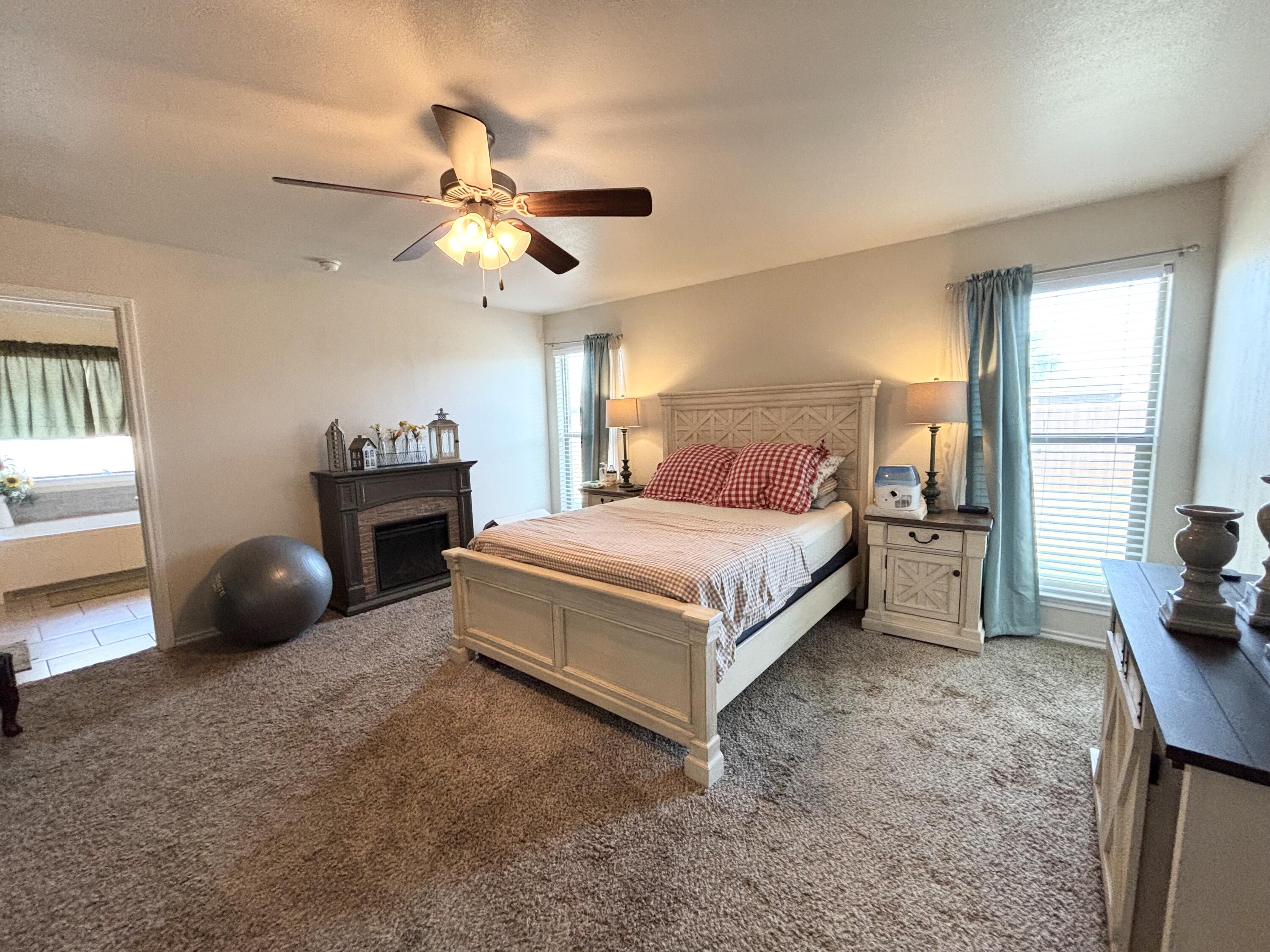7425 104th Street Lubbock, TX 79424 - Photo 11 of 26 IMG_4935