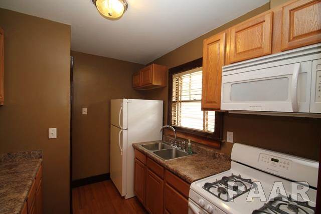 2304 Springfield Road East Peoria, IL 61611 - Photo 10 of 17 Gallery Image 10