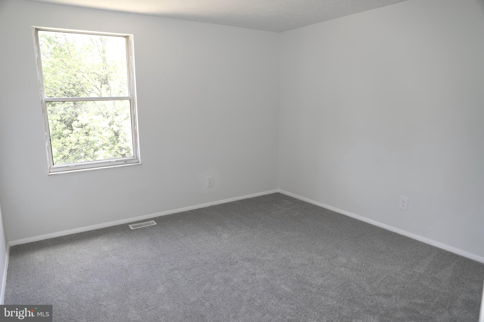 8106 Triple Crown Road Bowie, MD 20715 - Photo 13 of 21