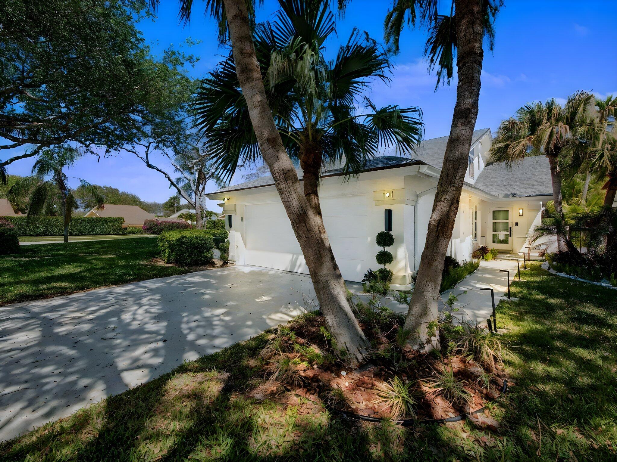 101 Dunes Edge Road Jupiter, FL 33477 - Photo 2 of 42 2-web-or-mls-010 day to dusk