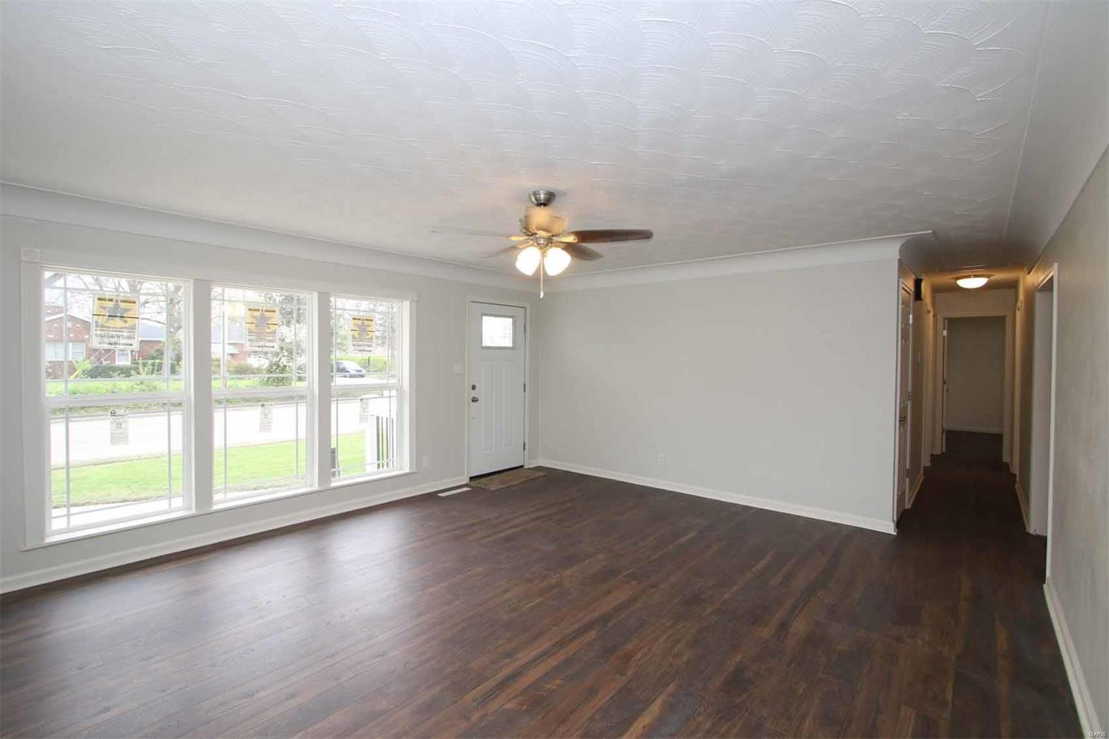 1929 Pontoon Road Granite City, IL 62040 - Photo 7 of 36 Gallery Image 7