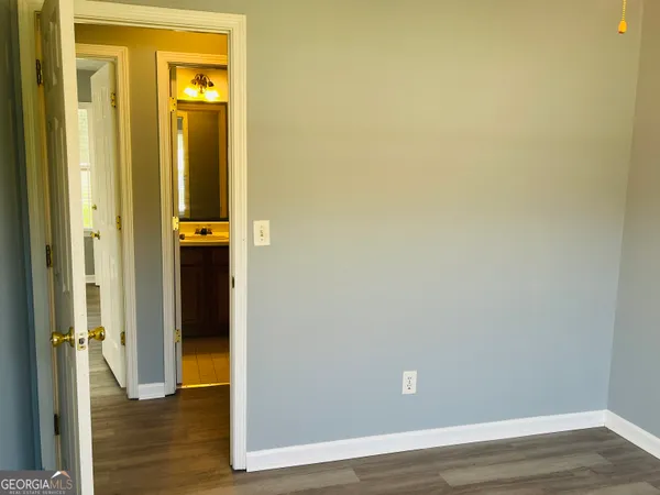 $1,995 | 405 Peeks Crossing Drive, Senoia, GA 30276