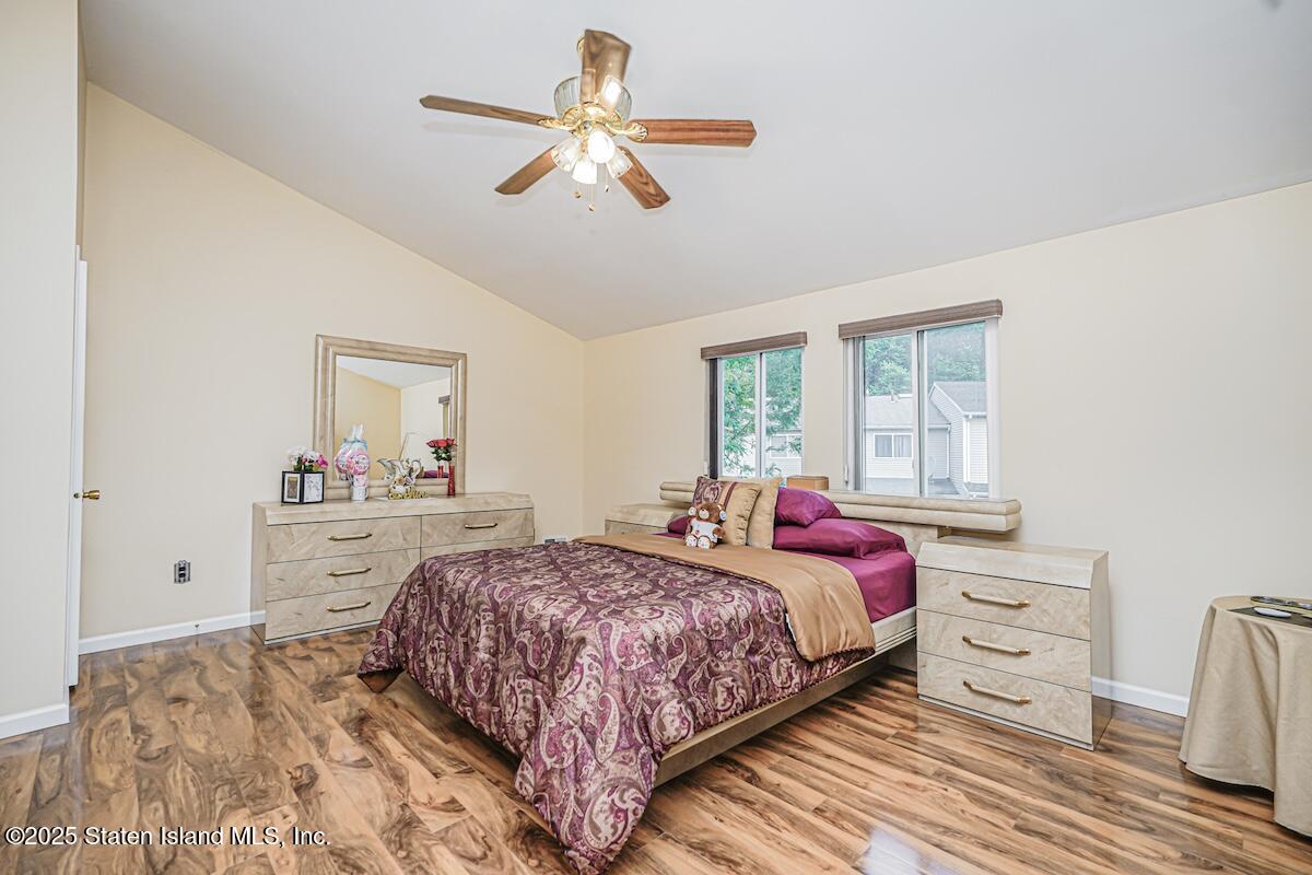 182 Pembrook Loop Staten Island, NY 10309 - Photo 19 of 38 Photo Jul 01 2025, 4 33 19 PM