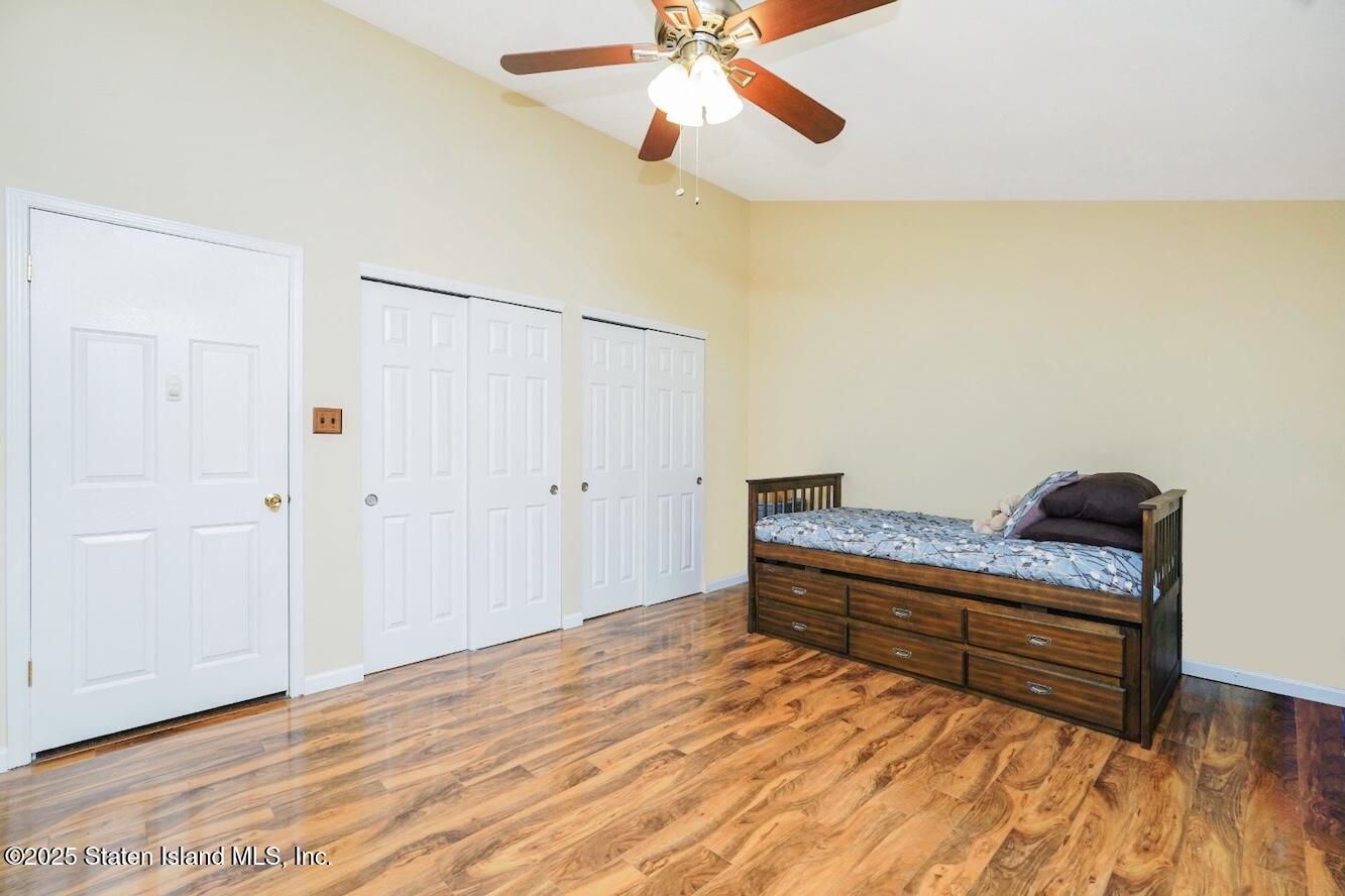 182 Pembrook Loop Staten Island, NY 10309 - Photo 21 of 38 Photo Jul 07 2025, 9 31 44 AM