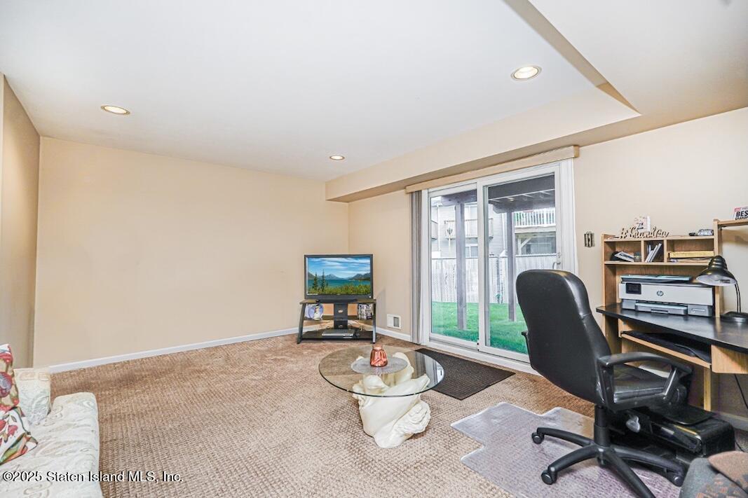 182 Pembrook Loop Staten Island, NY 10309 - Photo 27 of 38 Photo Jul 06 2025, 7 36 46 PM