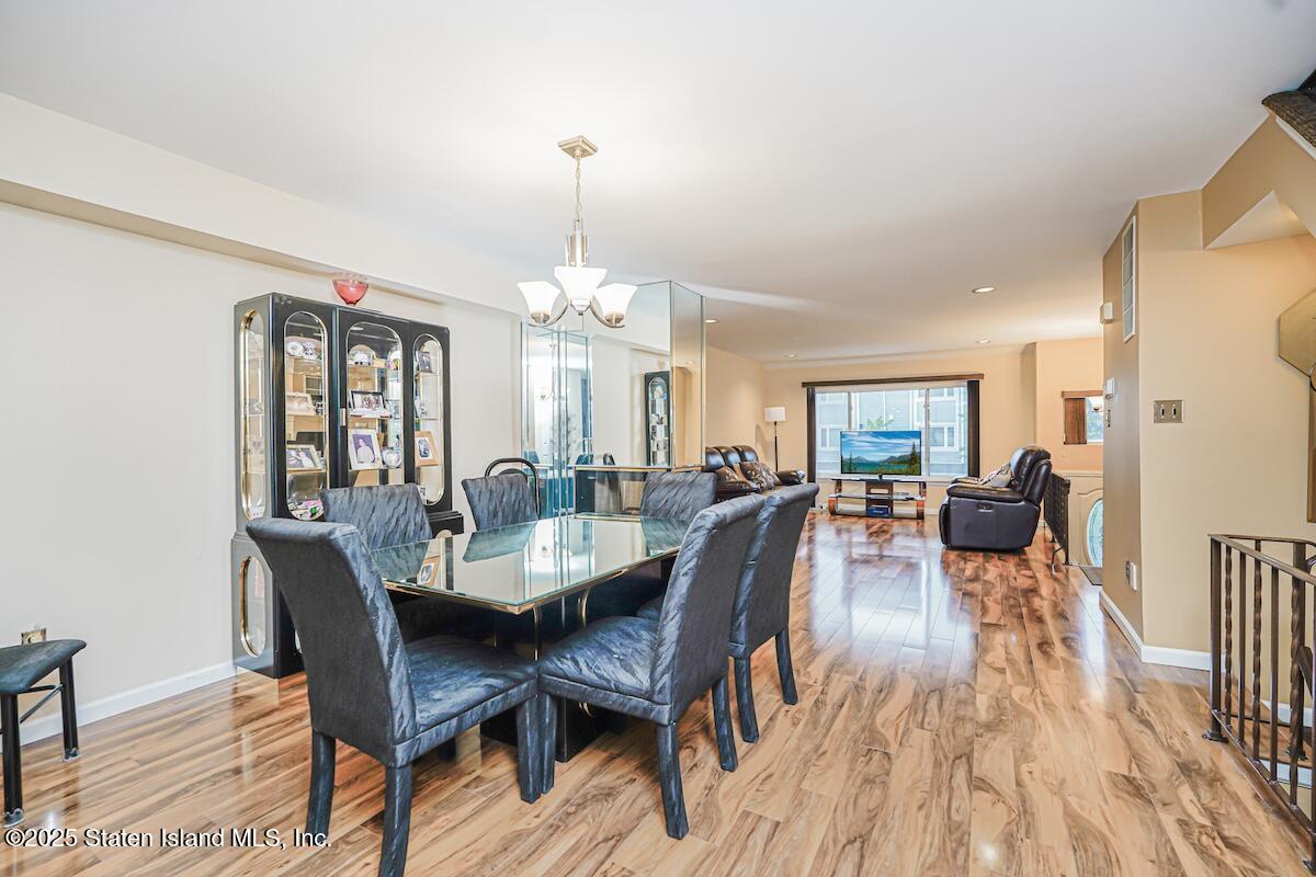 182 Pembrook Loop Staten Island, NY 10309 - Photo 7 of 38 Photo Jul 01 2025, 4 45 56 PM