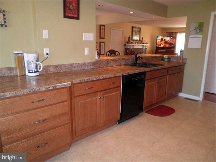 419 East Moyer Road Pottstown, PA 19464 - Photo 13 of 25 Gallery Image 13