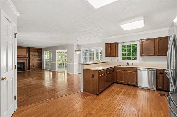 $450,000 | 2350 Montrose Place, Snellville, GA 30078
