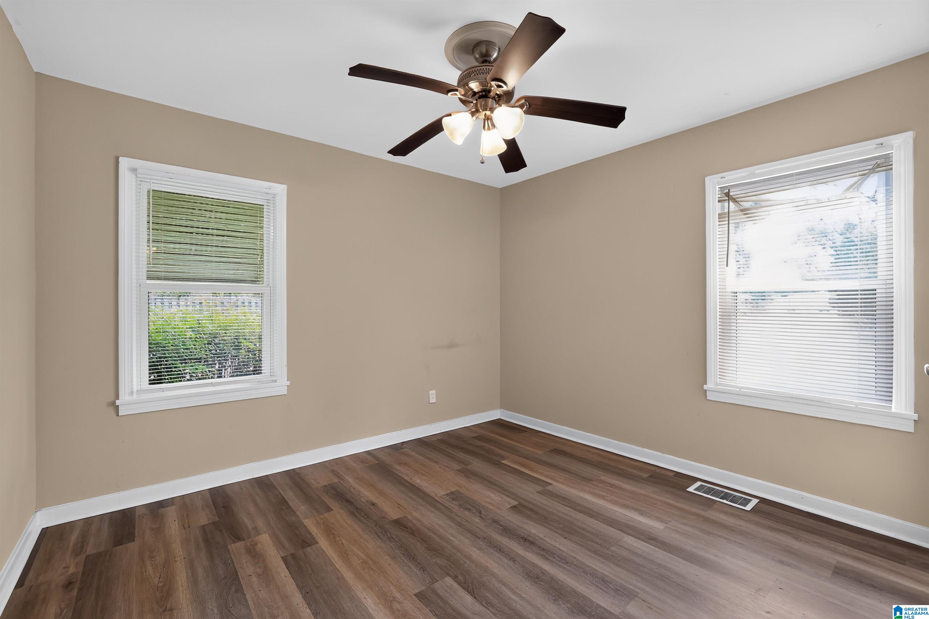 1325 17th Way Southwest Birmingham, AL 35211 - Photo 10 of 18