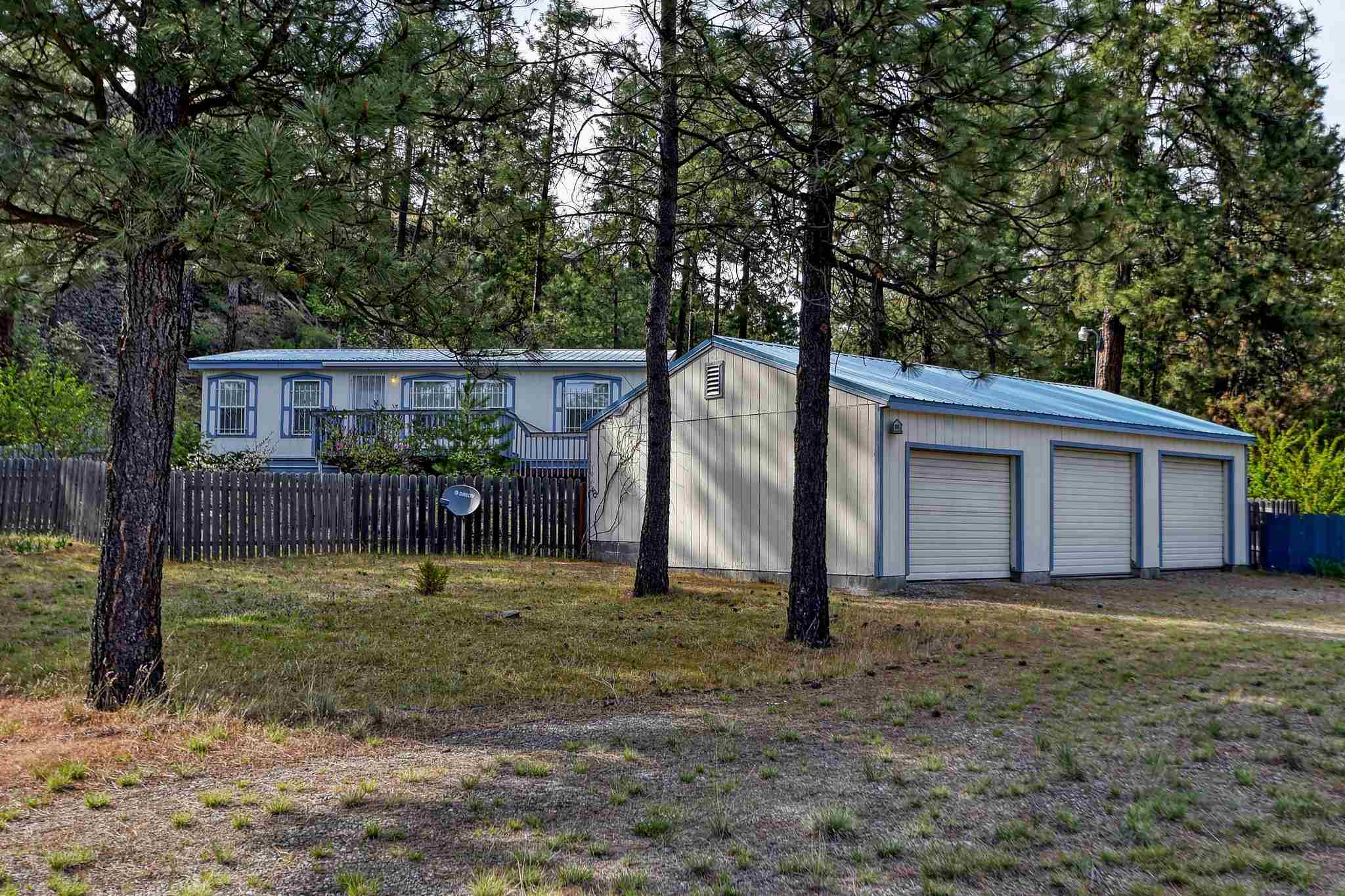 6305 North Garfield Road Spokane, WA 99224 - Photo 2 of 20
