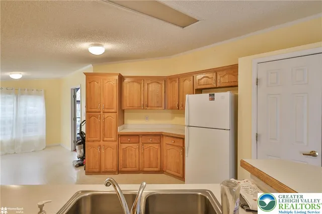 $189,900 | 6 Dogwood Lane, Quakertown, PA 18951