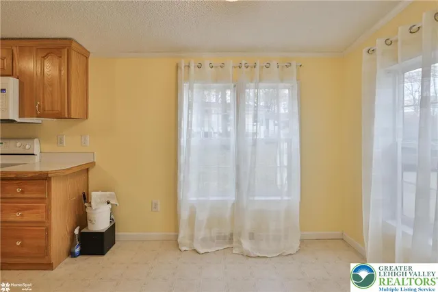 $189,900 | 6 Dogwood Lane, Quakertown, PA 18951