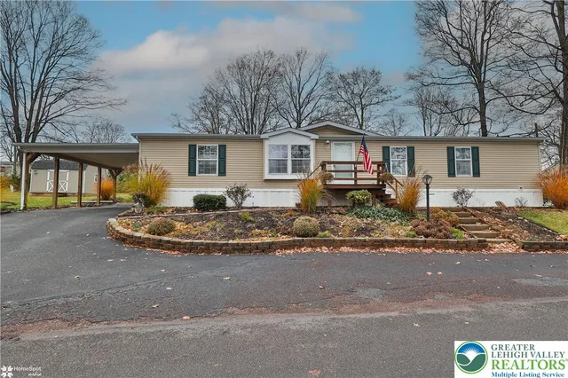 $189,900 | 6 Dogwood Lane, Quakertown, PA 18951