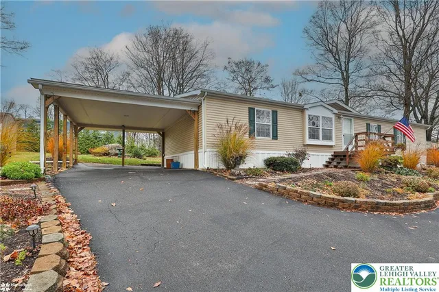 $189,900 | 6 Dogwood Lane, Quakertown, PA 18951