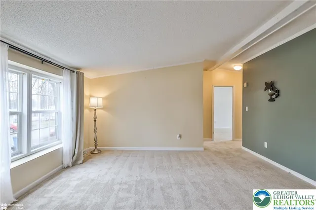 $189,900 | 6 Dogwood Lane, Quakertown, PA 18951