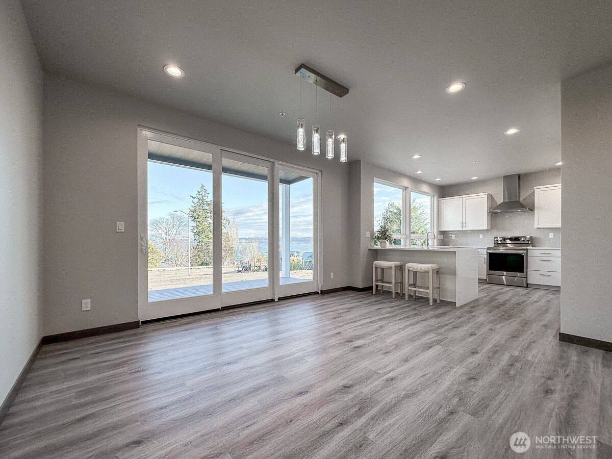 6441 Humphrey Road, Unit 3 Clinton, WA 98236 - Photo 11 of 35