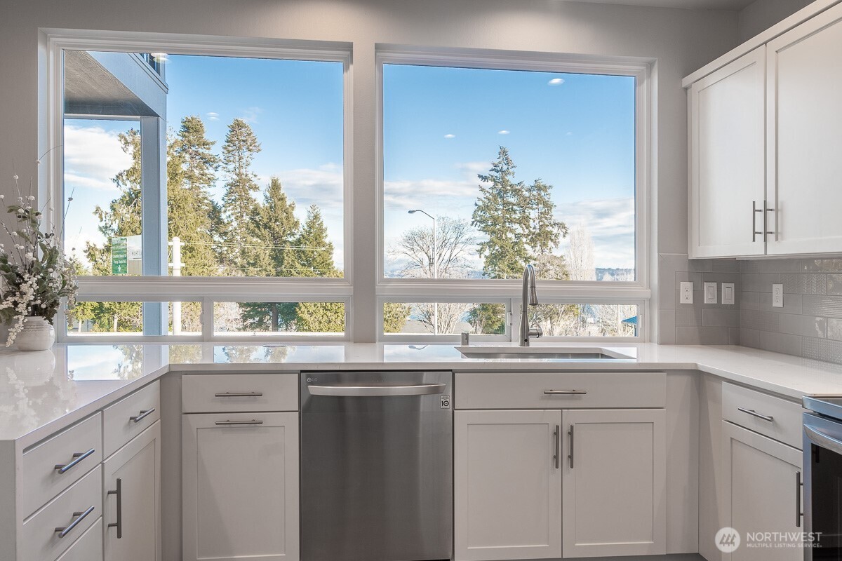 6441 Humphrey Road, Unit 3 Clinton, WA 98236 - Photo 19 of 35