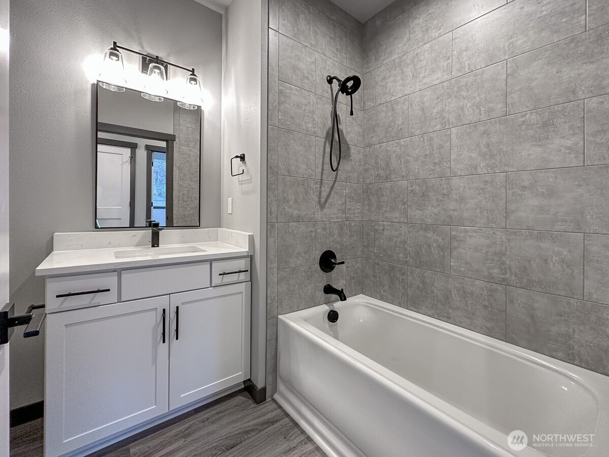 6441 Humphrey Road, Unit 3 Clinton, WA 98236 - Photo 22 of 35