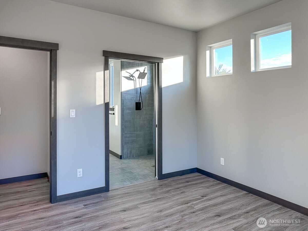 6441 Humphrey Road, Unit 3 Clinton, WA 98236 - Photo 30 of 35