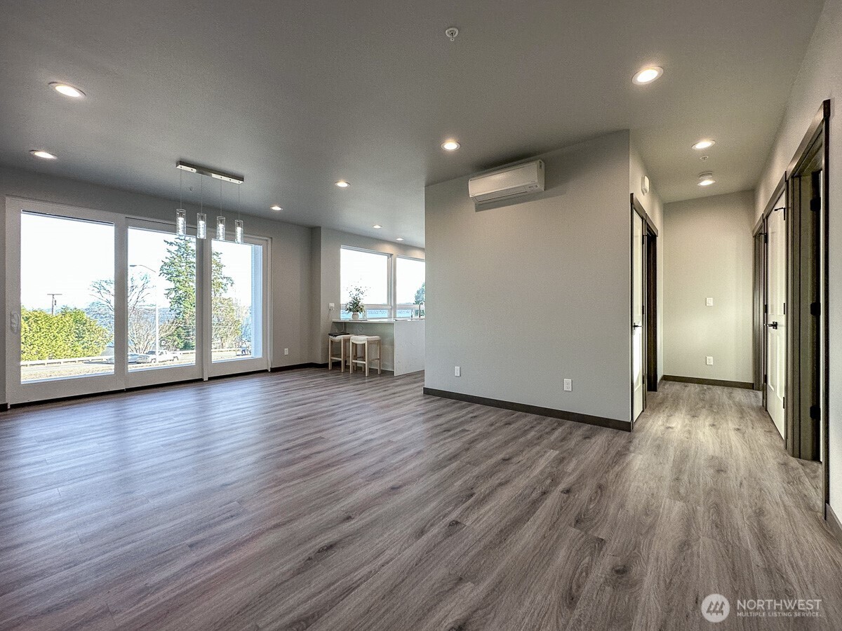 6441 Humphrey Road, Unit 3 Clinton, WA 98236 - Photo 9 of 35