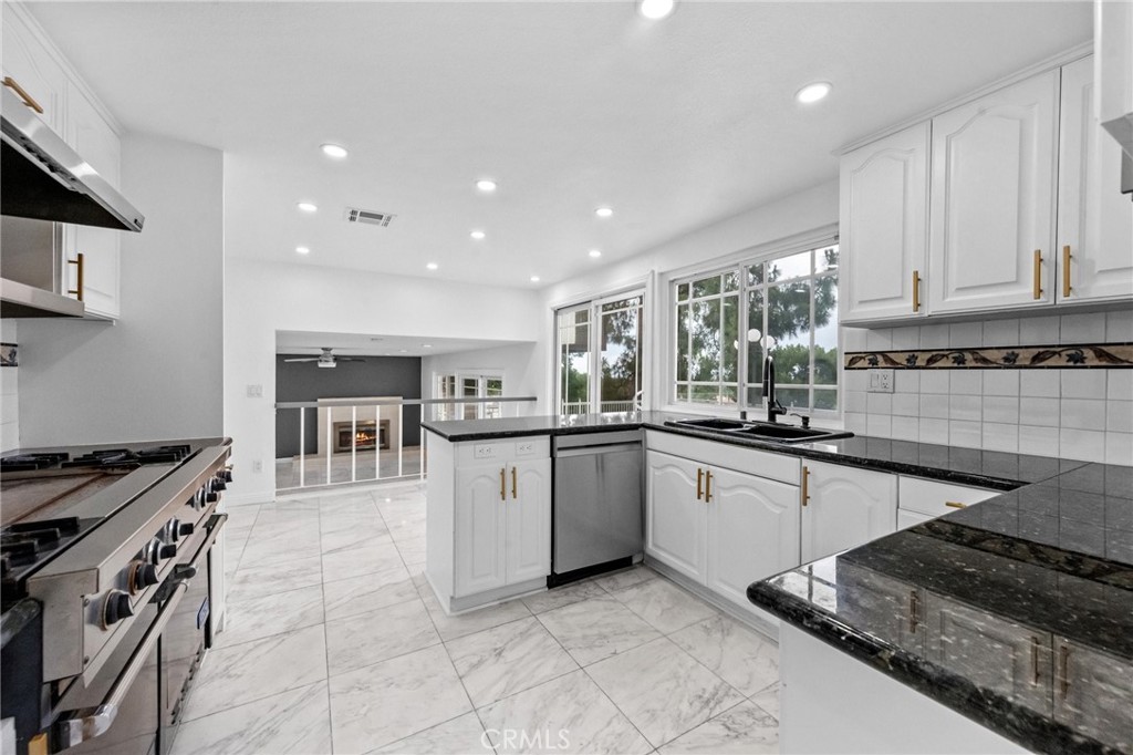 19100 Merion Drive Porter Ranch, CA 91326 - Photo 20 of 53