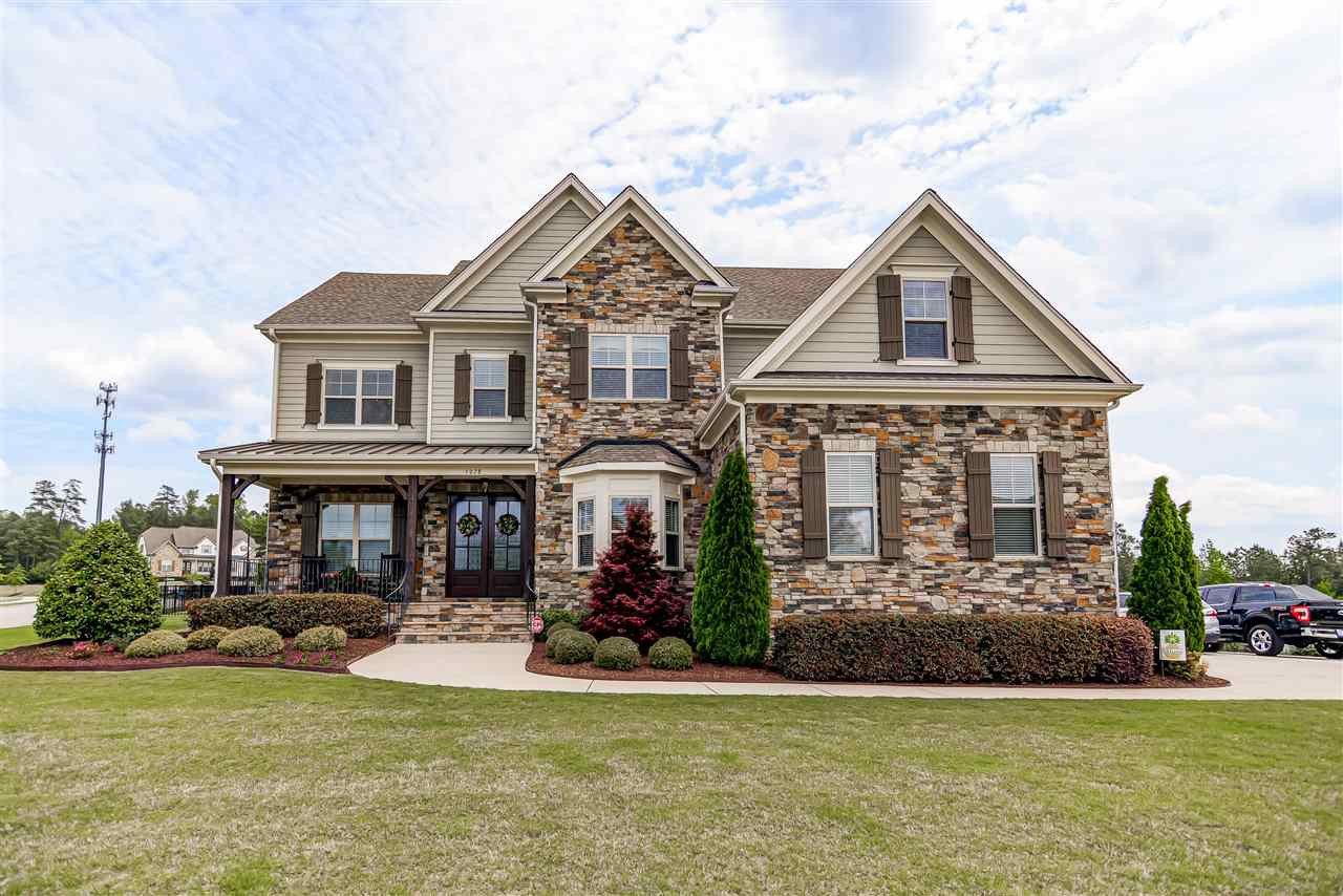 5028 Fanyon Way Raleigh, NC 27612 - Photo 1 of 26 Photo 1