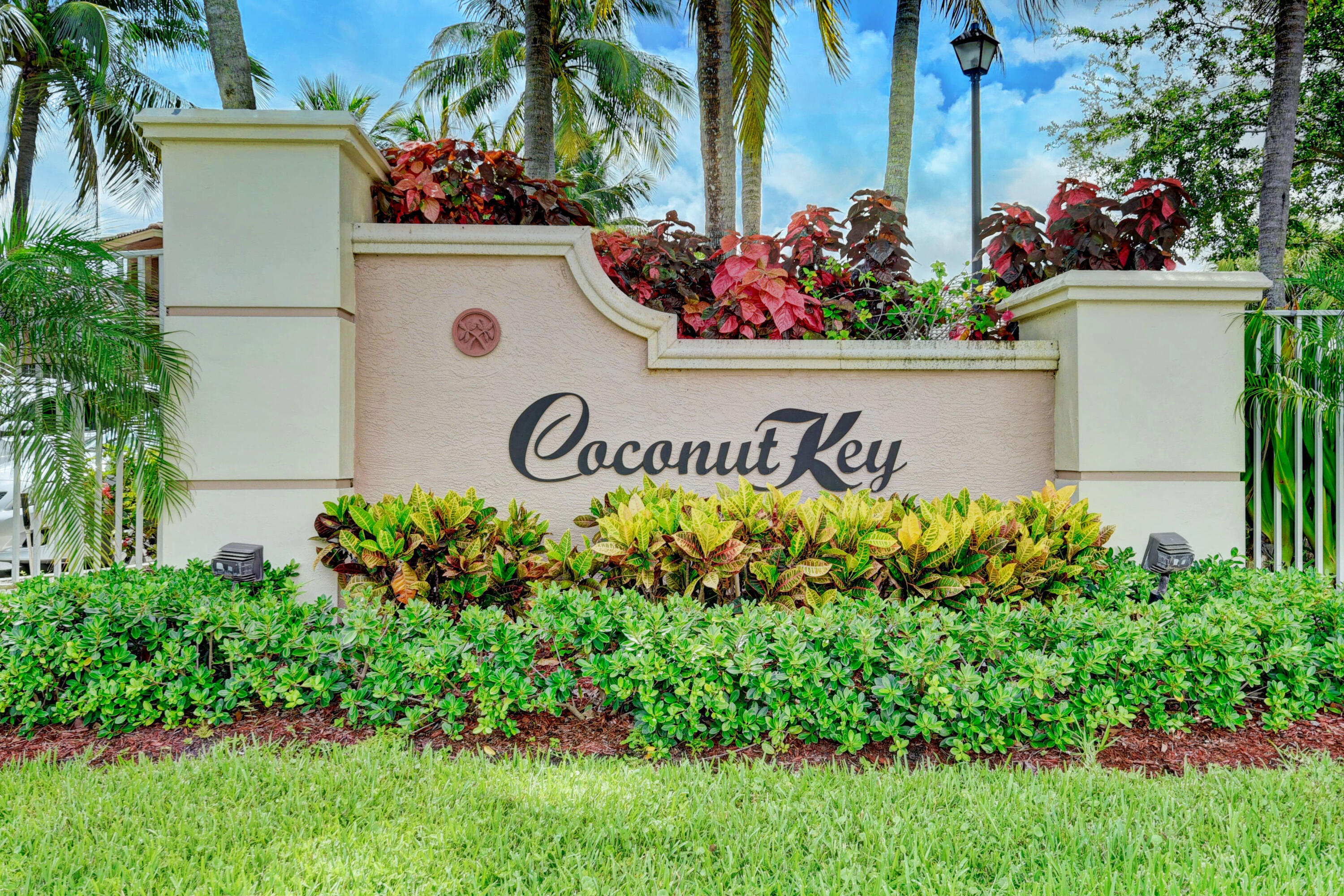 150 Coconut Key Lane Delray Beach, FL 33484 - Photo 4 of 42 51_coconut key (3)