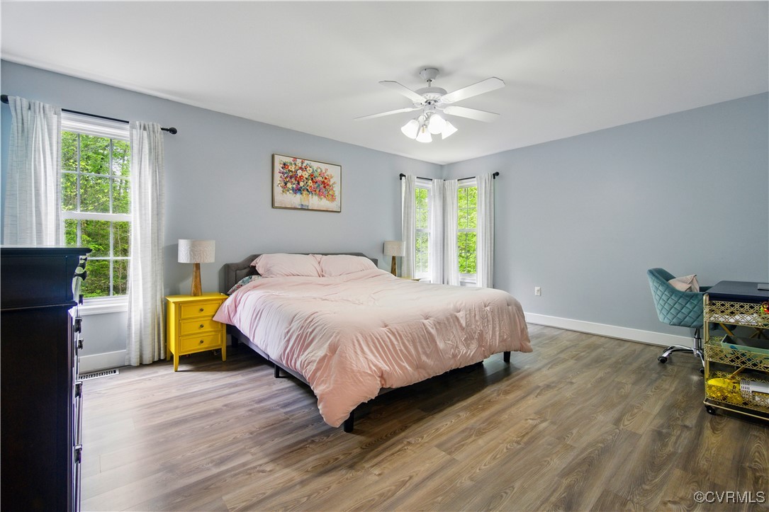 1360 Lomond Drive Midlothian, VA 23114 - Photo 8 of 33 Primary first floor ensuite