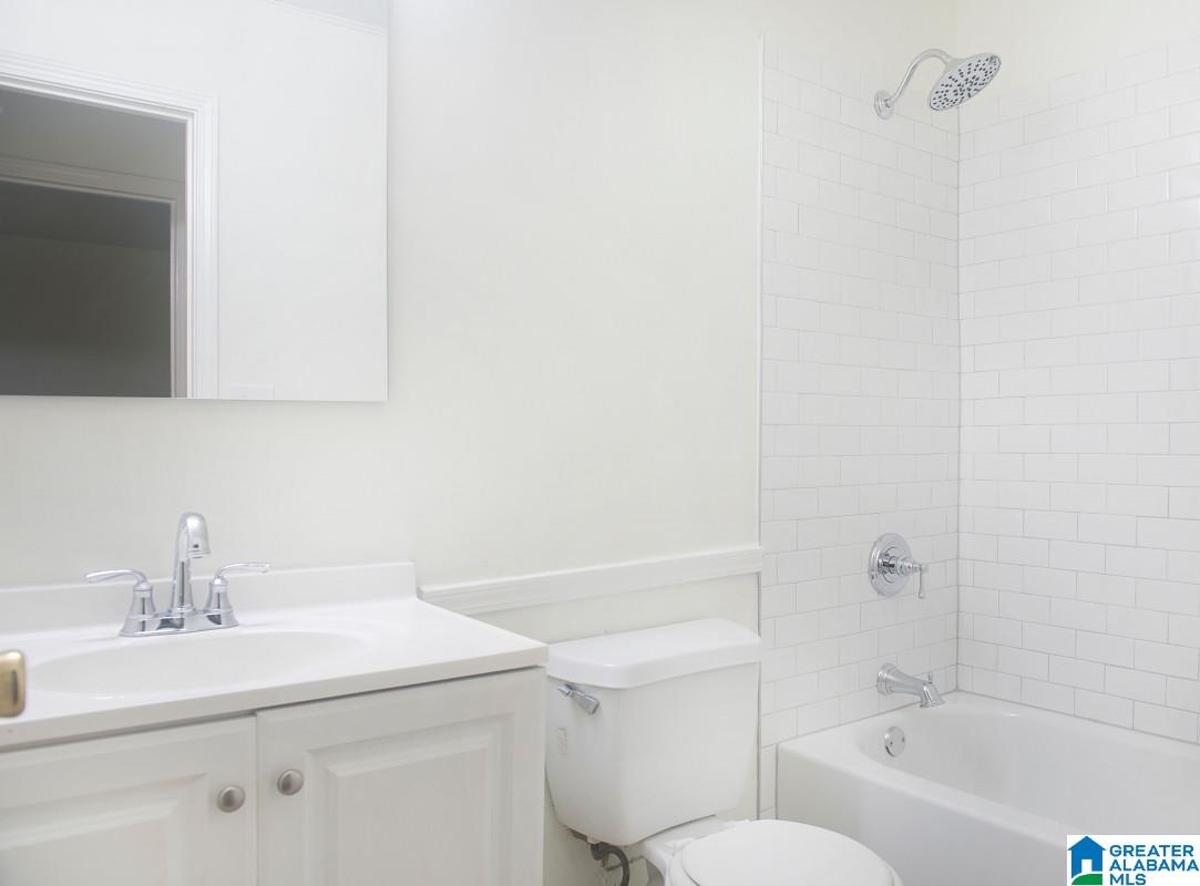 816 47th Way South Birmingham, AL 35222 - Photo 6 of 17