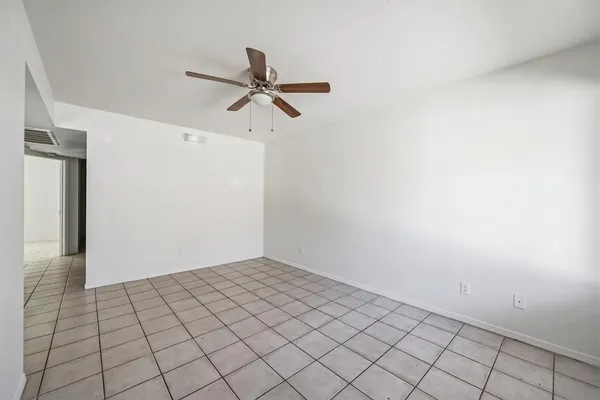 $1,200 | 559 South Lesueur, Unit 3, Mesa, AZ 85204