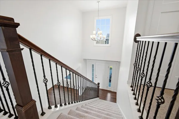 $389,500 | 1040 Homestead Drive, Bloomington, IL 61705