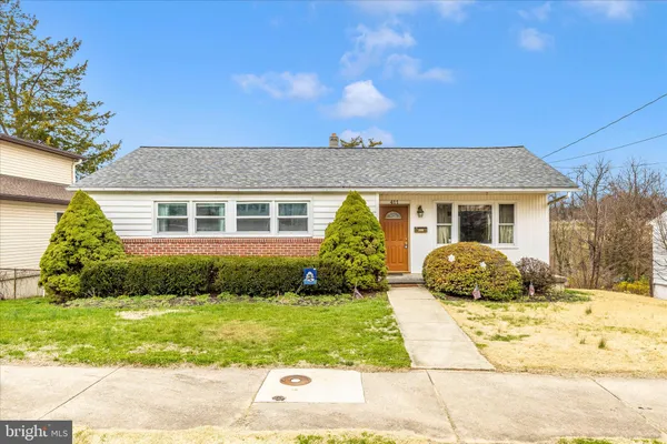 $310,000 | 411 9th Avenue, Brunswick, MD 21716