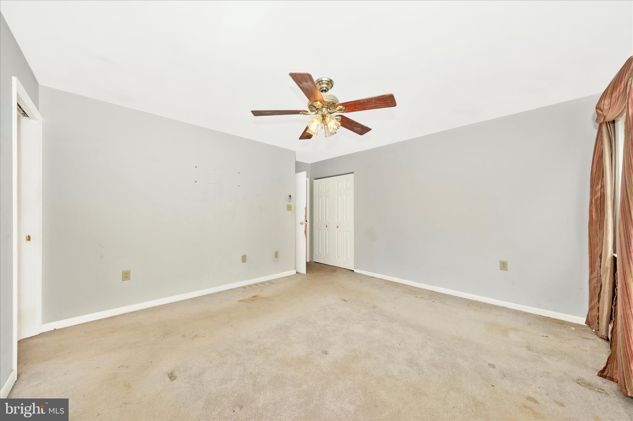 411 9th Avenue Brunswick, MD 21716 - Photo 23 of 53 Primary Bedroom