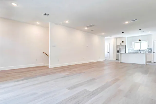 $3,999 | 5640 Dolores Street, Houston, TX 77057