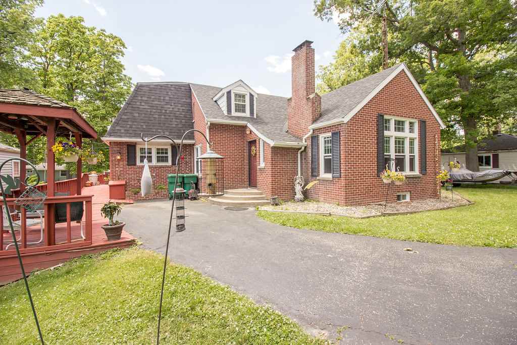 201 North Truitt Road Muncie, IN 47303 - Photo 1 of 28 Gallery Image 1