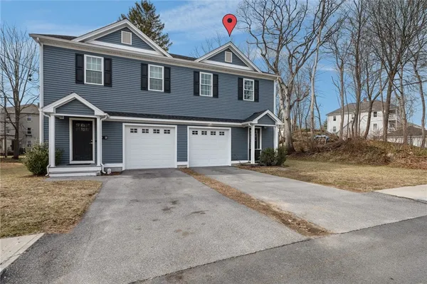 $439,900 | 141 Old Main Street, Unit B, Lincoln, RI 02838