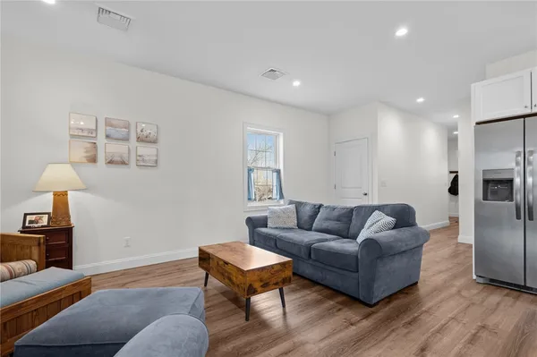 $439,900 | 141 Old Main Street, Unit B, Lincoln, RI 02838