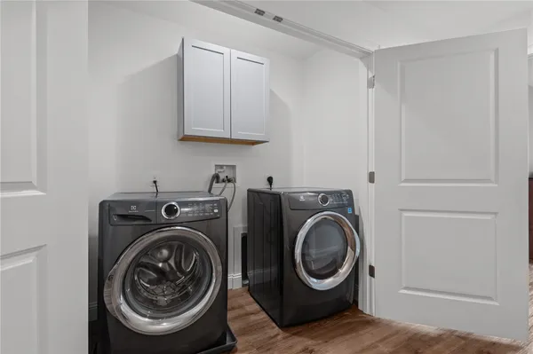 $439,900 | 141 Old Main Street, Unit B, Lincoln, RI 02838