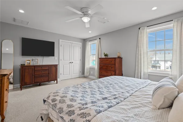 $439,900 | 141 Old Main Street, Unit B, Lincoln, RI 02838