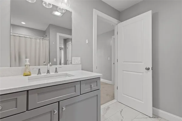 $439,900 | 141 Old Main Street, Unit B, Lincoln, RI 02838