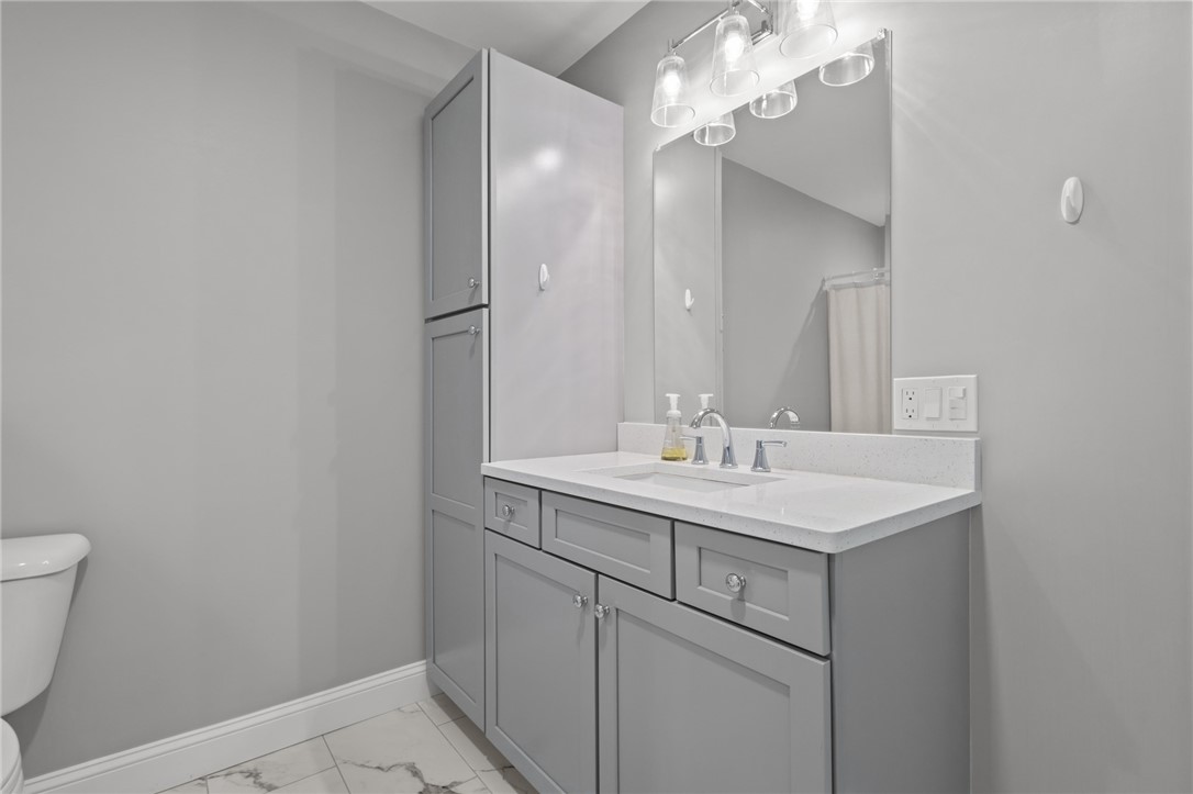 141 Old Main Street, Unit B Lincoln, RI 02838 - Photo 27 of 43
