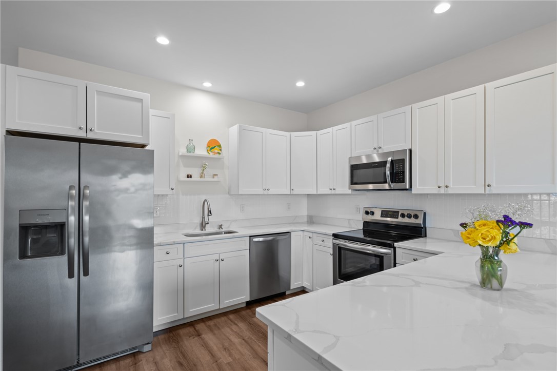 141 Old Main Street, Unit B Lincoln, RI 02838 - Photo 4 of 43