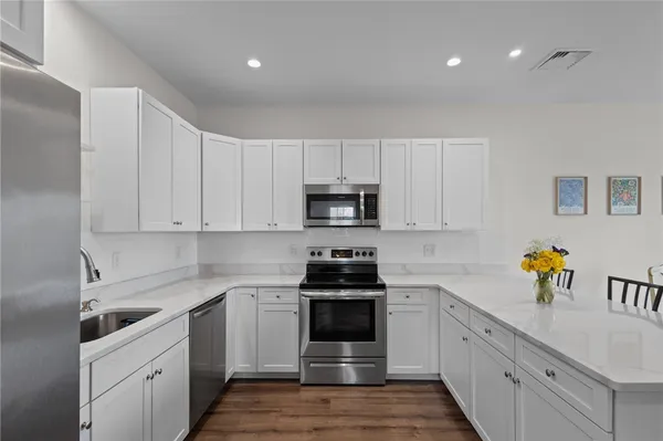 $439,900 | 141 Old Main Street, Unit B, Lincoln, RI 02838