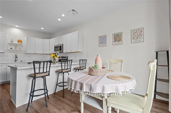 $439,900 | 141 Old Main Street, Unit B, Lincoln, RI 02838