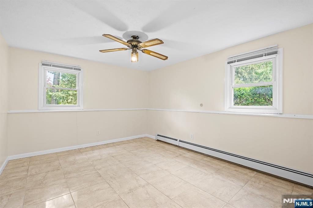 31 Brook Street Closter, NJ 07624 - Photo 25 of 35