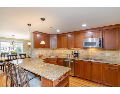 27 Amherst Road Braintree, MA 02184 - Photo 3 of 30 Gallery Image 3