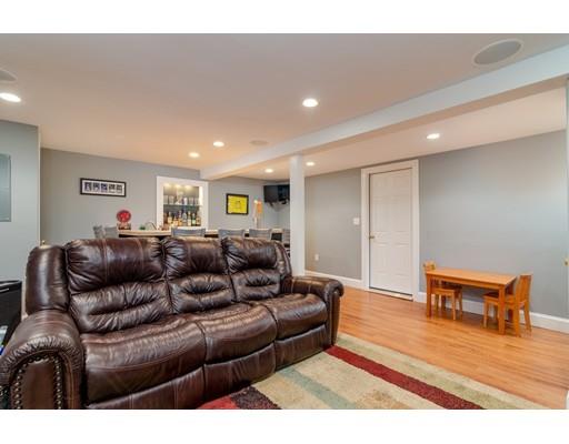 27 Amherst Road Braintree, MA 02184 - Photo 10 of 30 Gallery Image 10