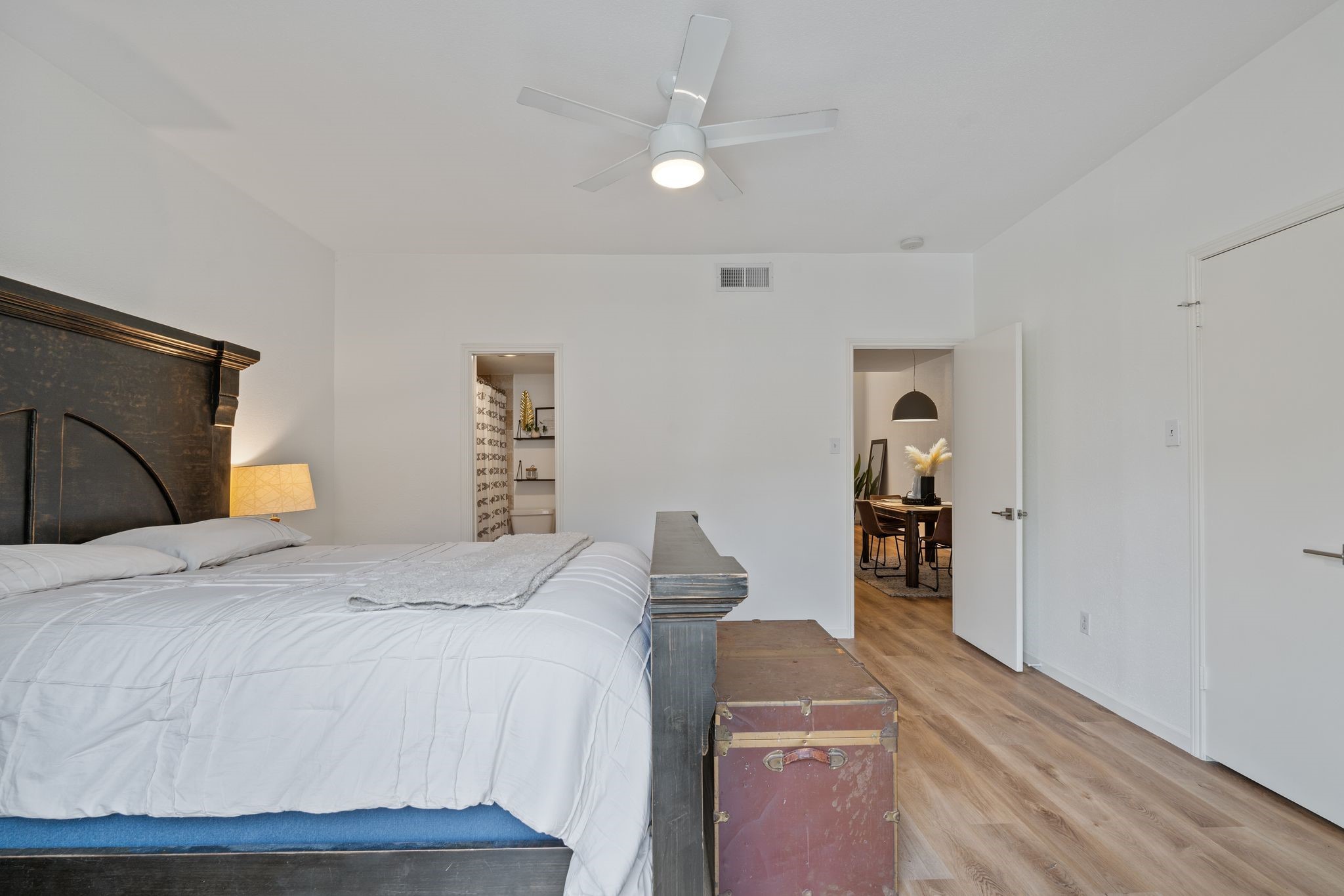 2100 Tanglewilde Street, Unit 422 Houston, TX 77063 - Photo 11 of 16