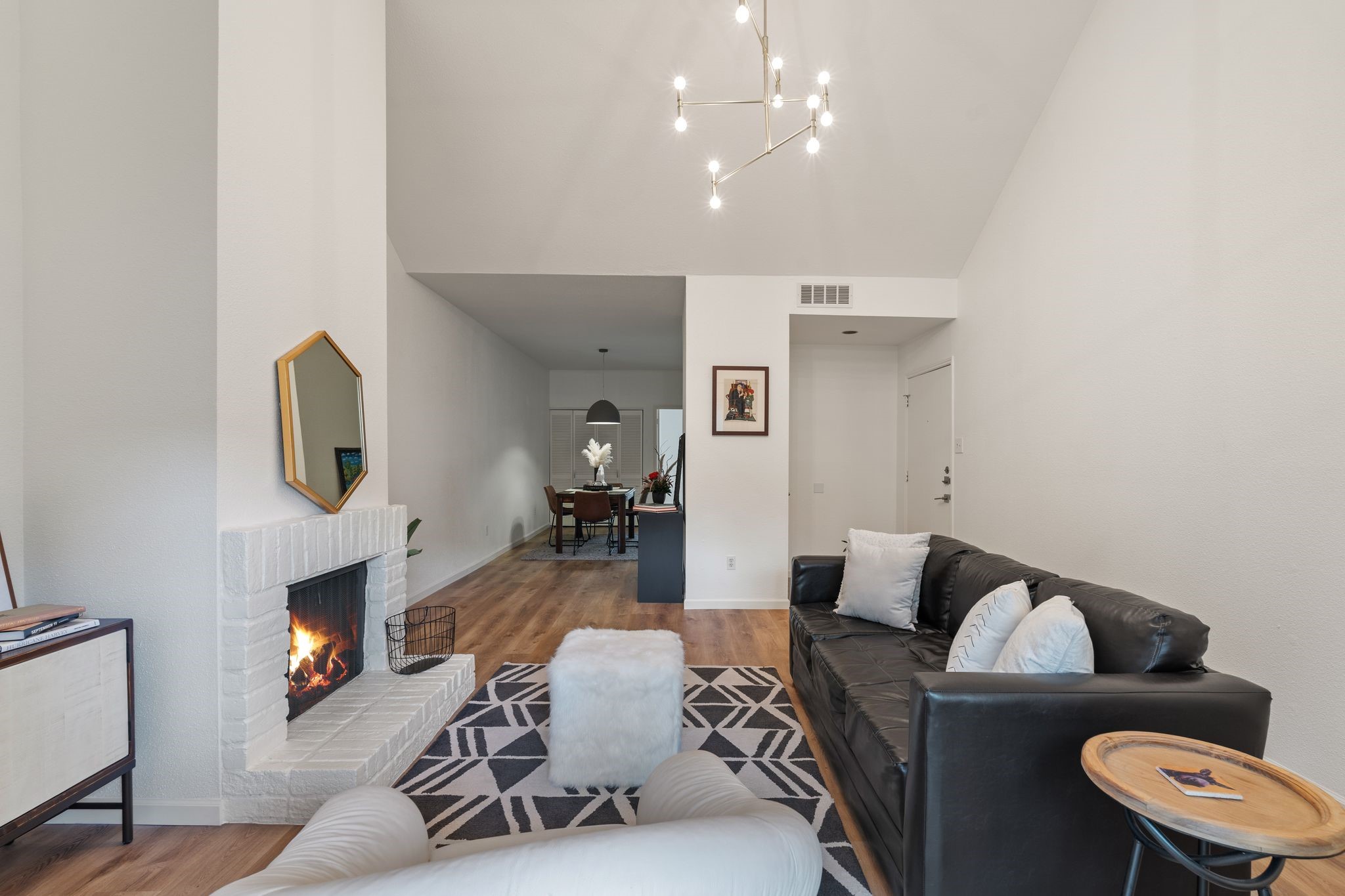 2100 Tanglewilde Street, Unit 422 Houston, TX 77063 - Photo 5 of 16